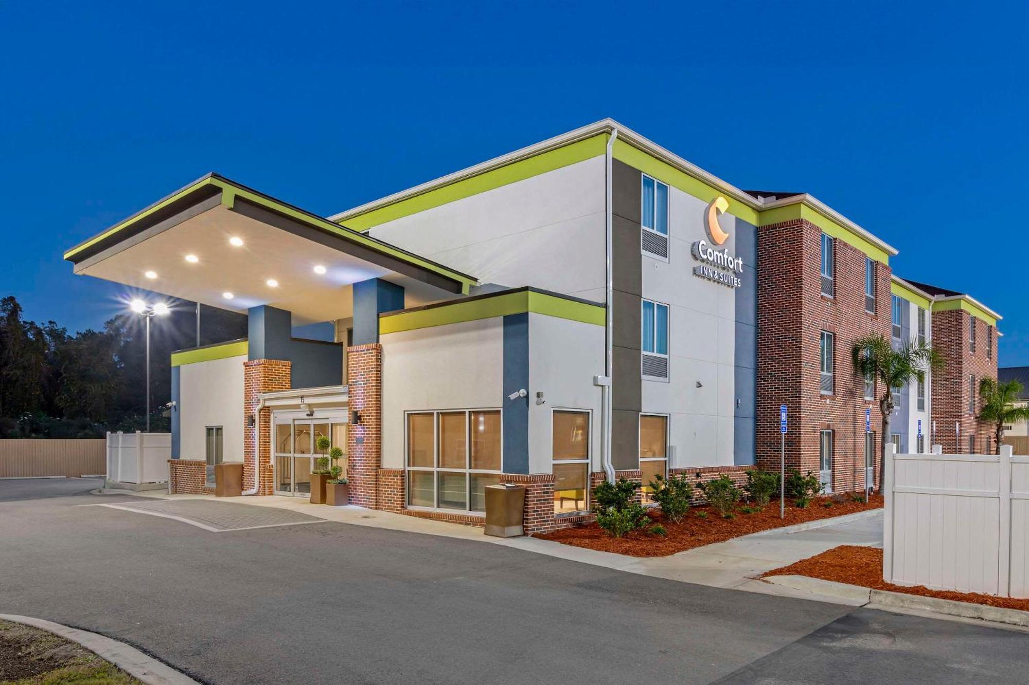 Comfort Inn & Suites Brunswick Exterior foto